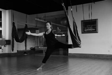 Is Pilates or Weight Training Better: Unraveling the Mysteries of Fitness Choices